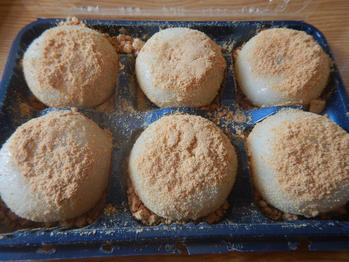 あわしま堂 黒蜜きなこ団子