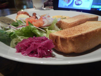 びっくりドンキー　トースト