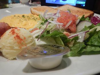 びっくりドンキー　トースト