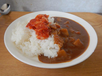 カレー キムチ