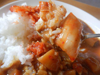 カレー キムチ