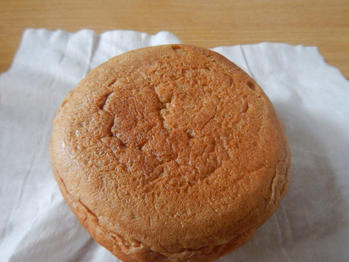 ネオバタ 黒糖ロール